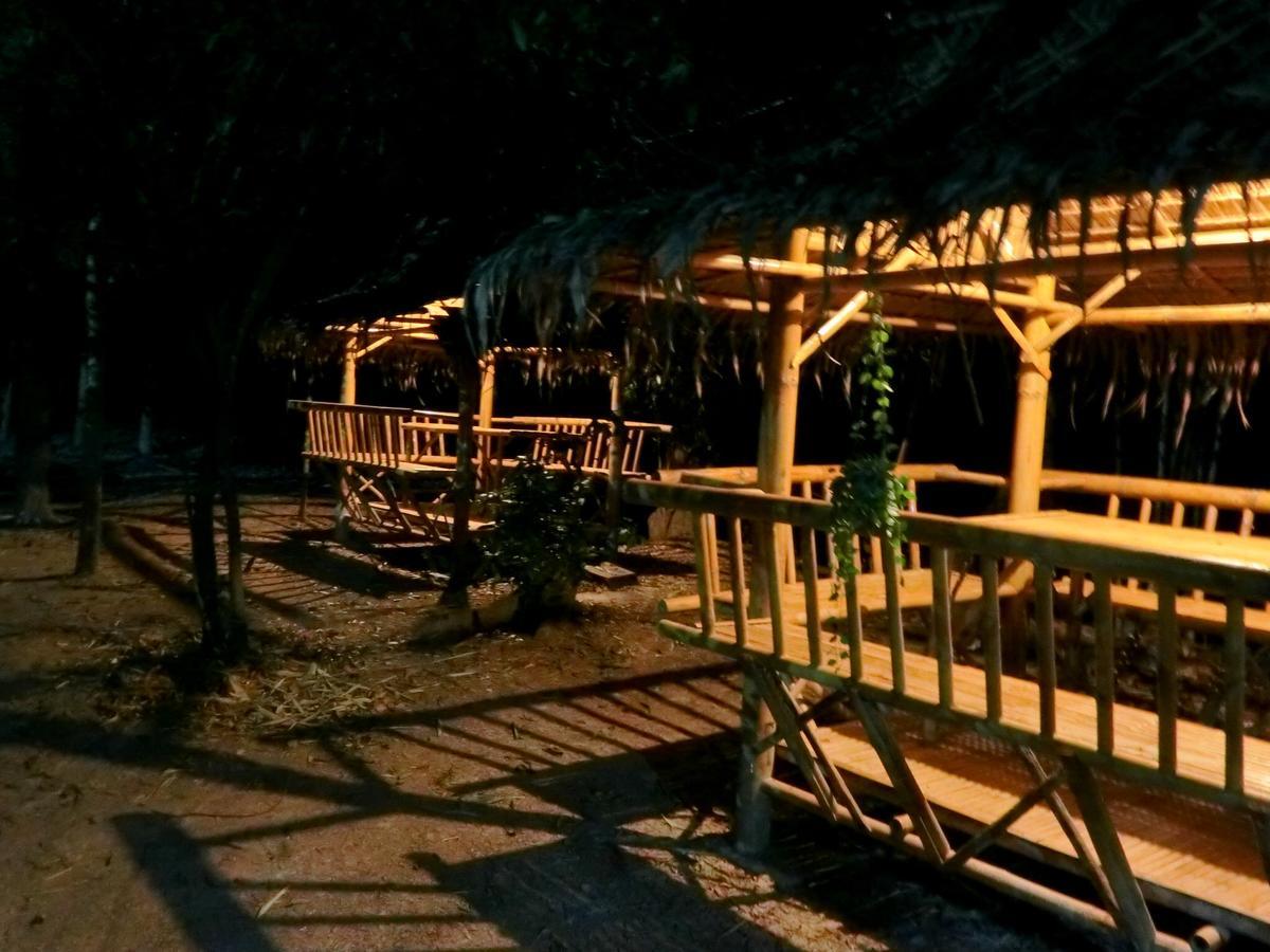 坤西育府 Koh Madan Camp酒店 外观 照片